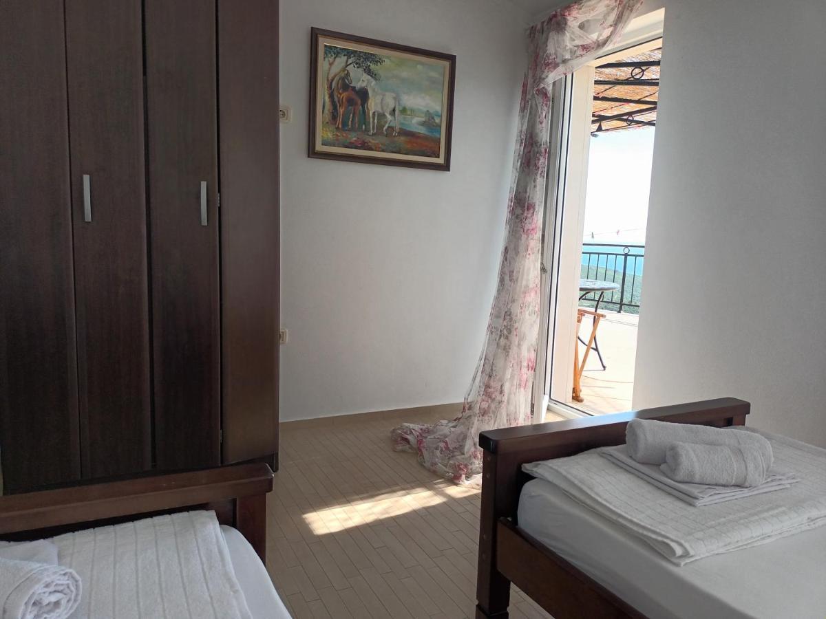 Lustica-Apartment Dora2 Herceg Novi Exterior foto