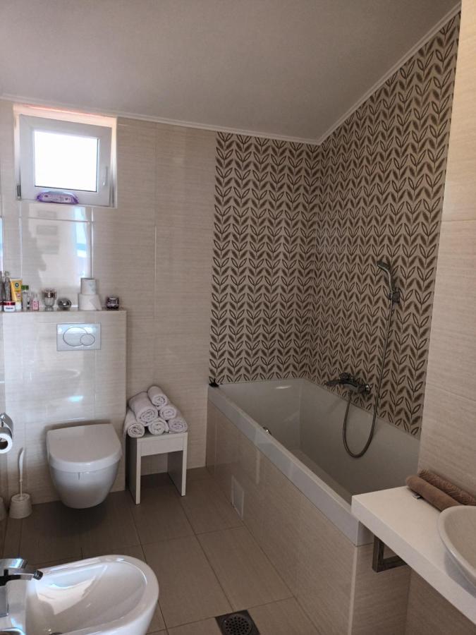 Lustica-Apartment Dora2 Herceg Novi Exterior foto